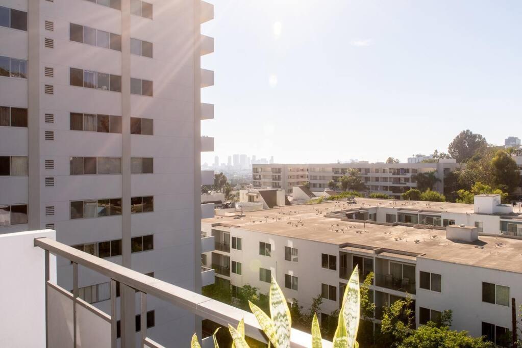 Apartamento The Sunset Blvd Luxury High-rise, 180 City Views *