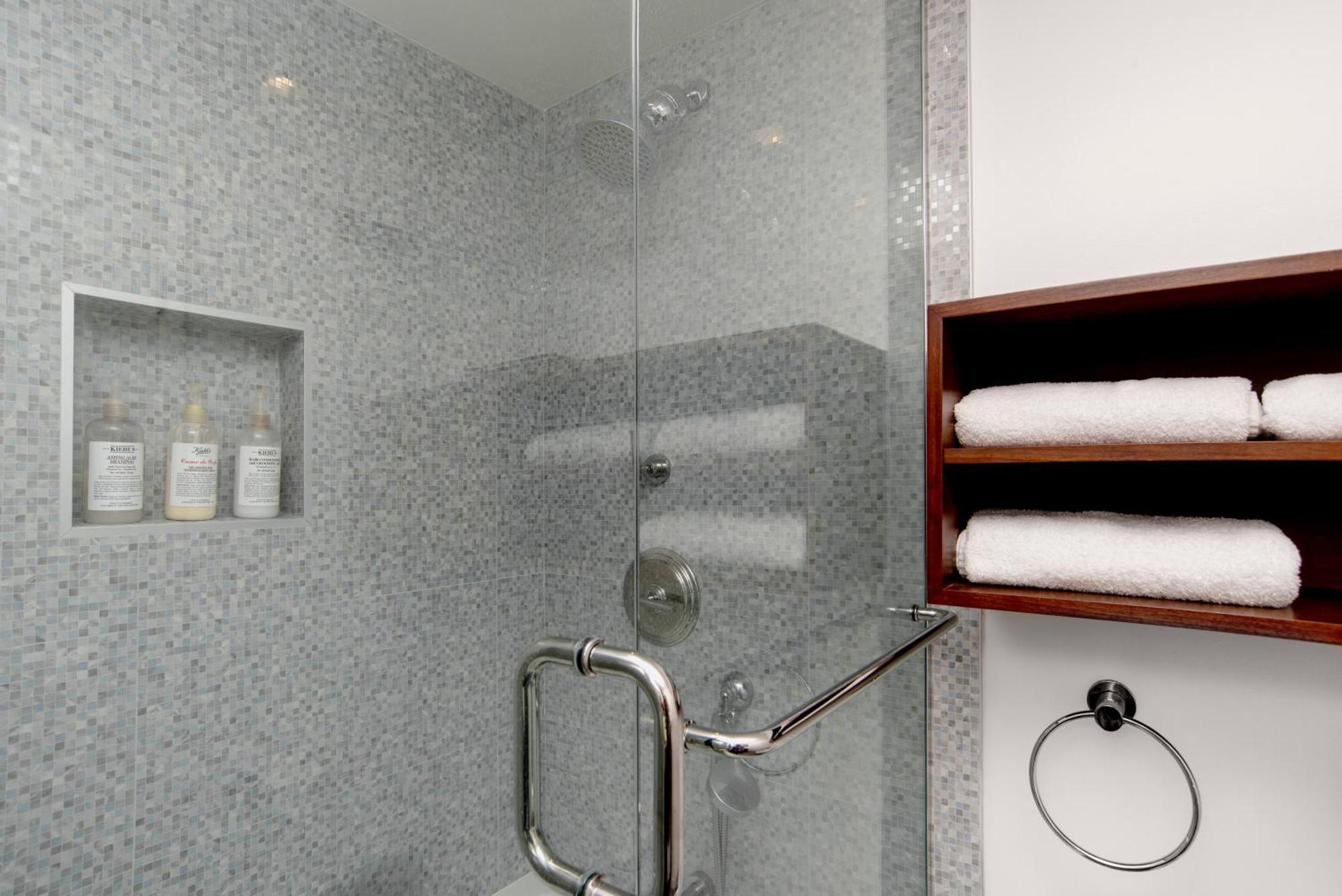 Apartamento The Sunset Blvd Luxury High-rise, 180 City Views