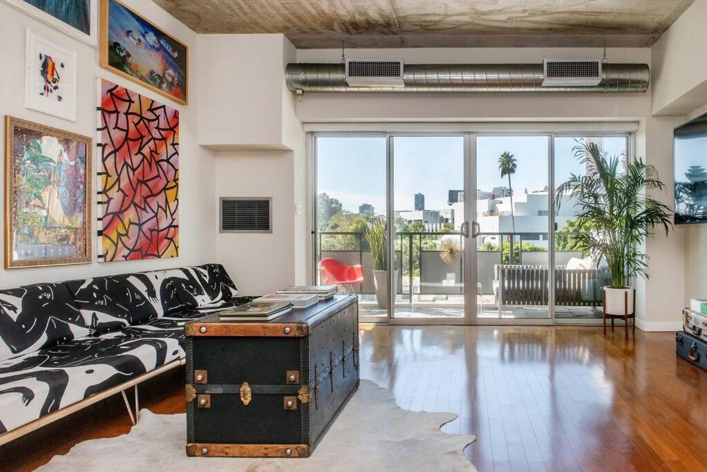 The Sunset Blvd Luxury High-rise, 180 City Views Appartement *